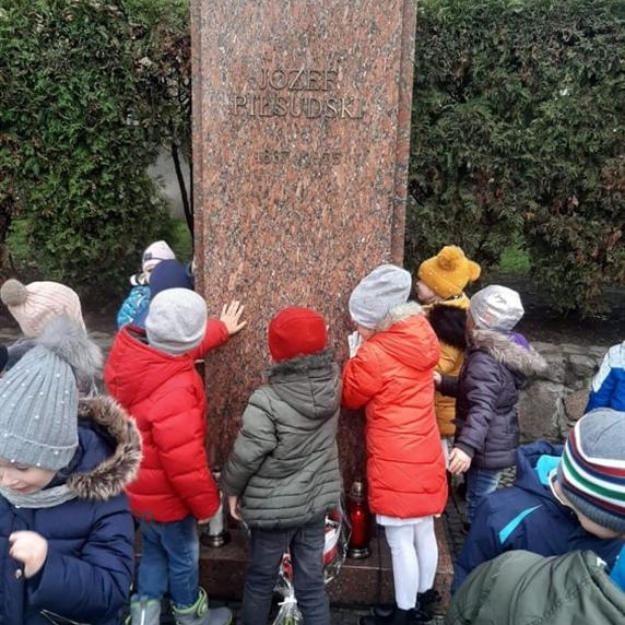Pomnik Jozefa Pilsudskiego 3